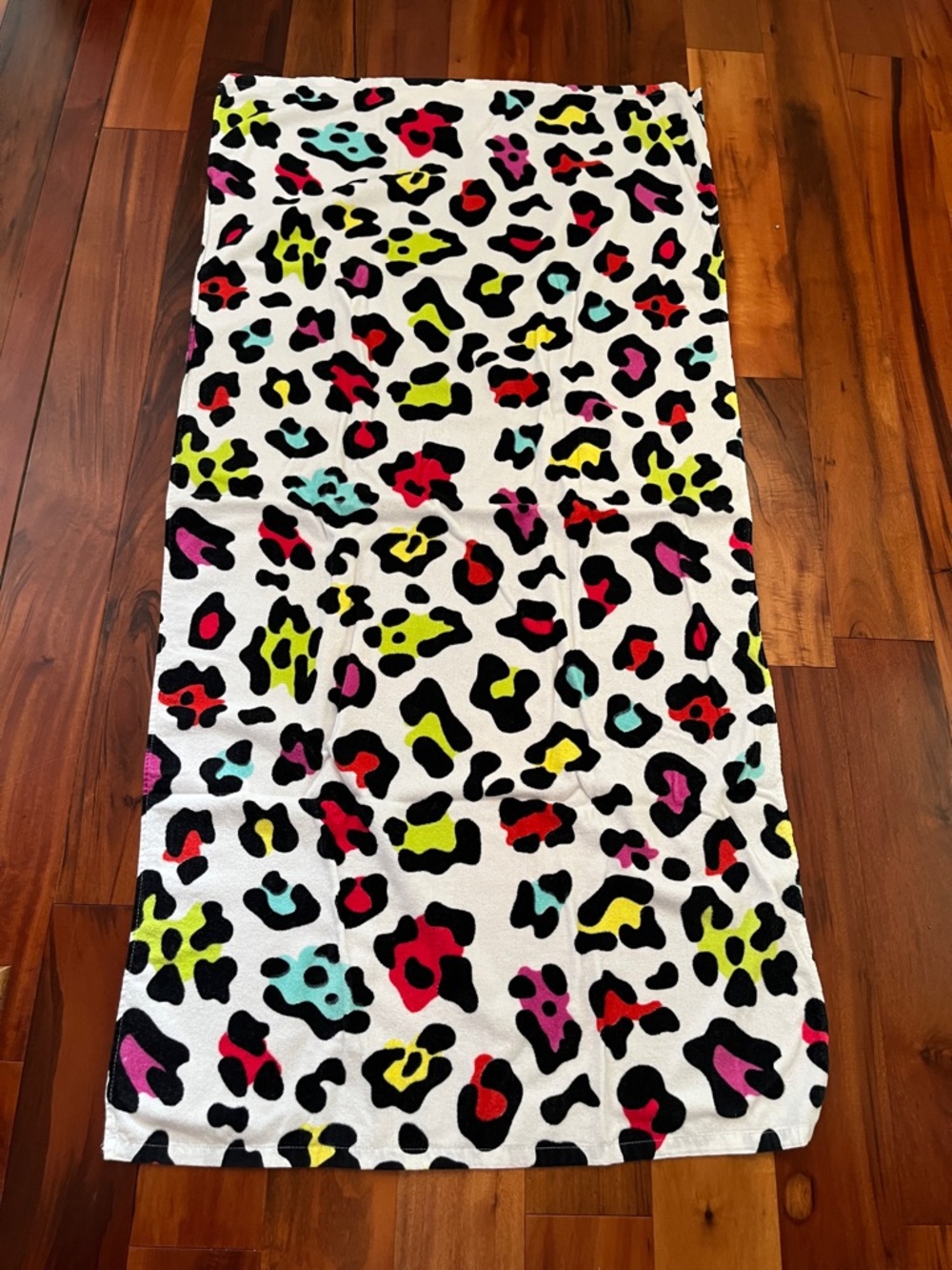 Colorful Neon Leopard Print Beach Towel. - Picture 9 of 9